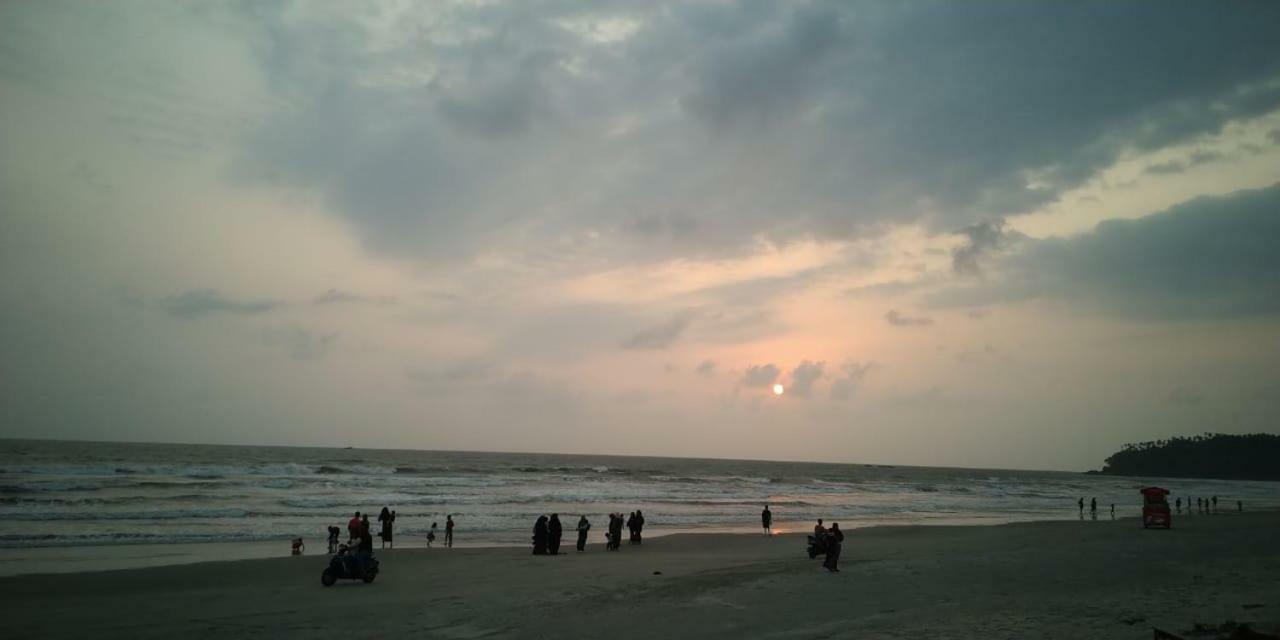 Corniche Beach Resort Mulappilangād 외부 사진