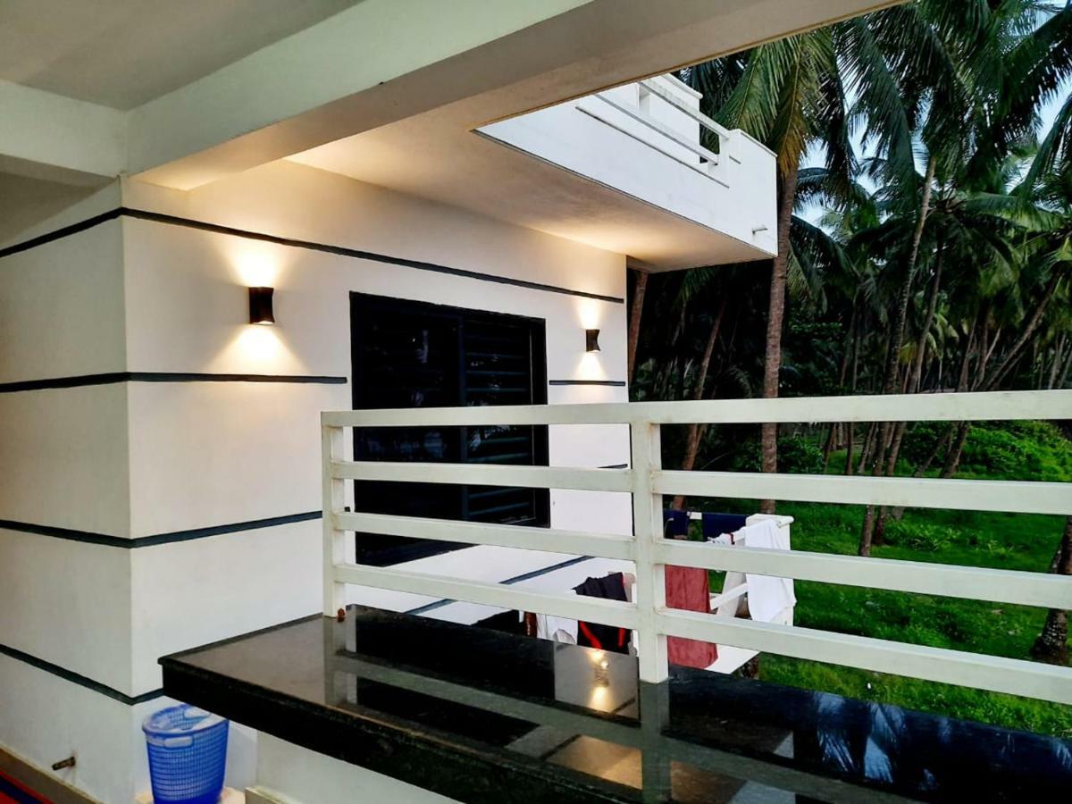 Corniche Beach Resort Mulappilangād 외부 사진